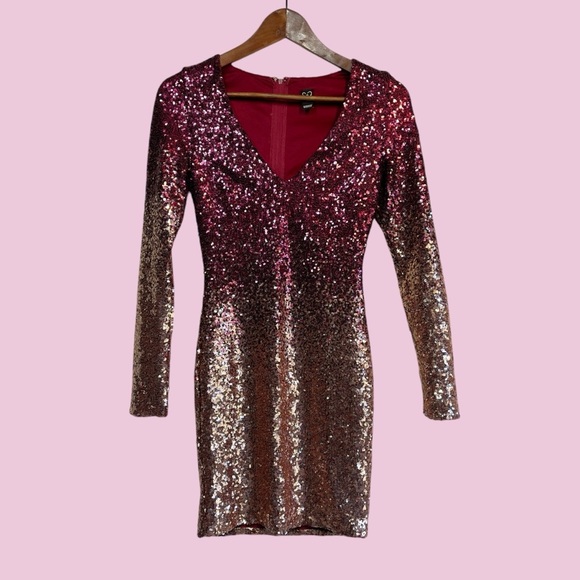 Windsor Ombré Sequin Mini Long Sleeve Dress - Picture 8 of 16